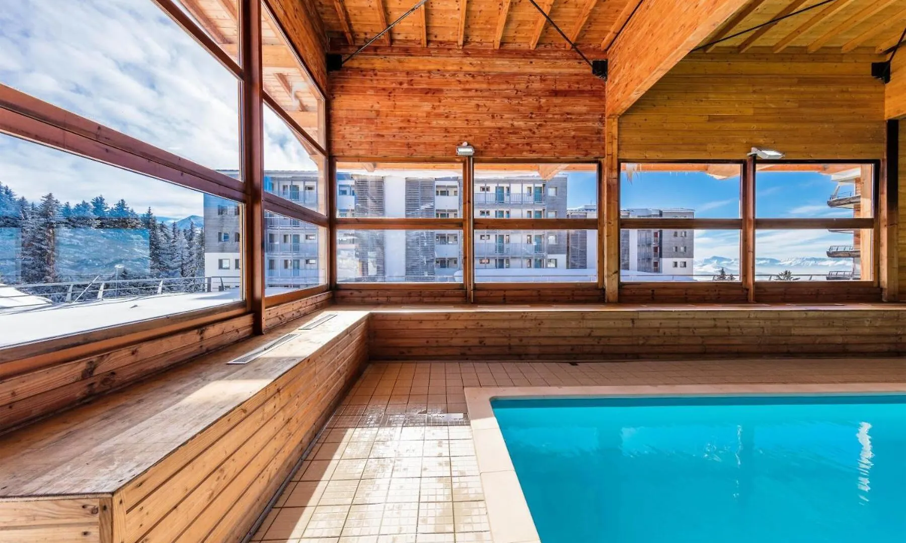 *** Aparthotel Appartement 2 Pieces Cabine 4/6 Personnes Mae-1994 Chamrousse France